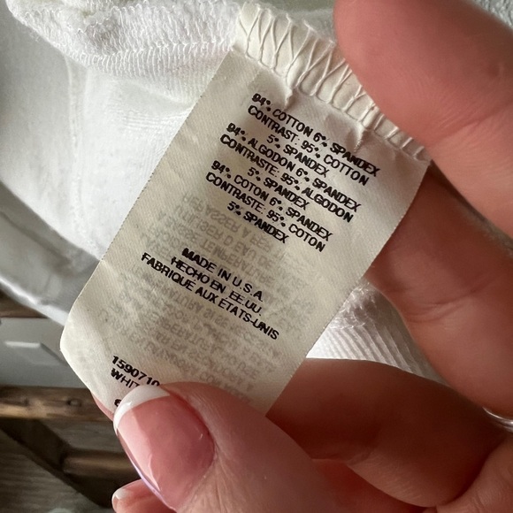 NWOT - BEBE SPORT - white zip up - Picture 4 of 4